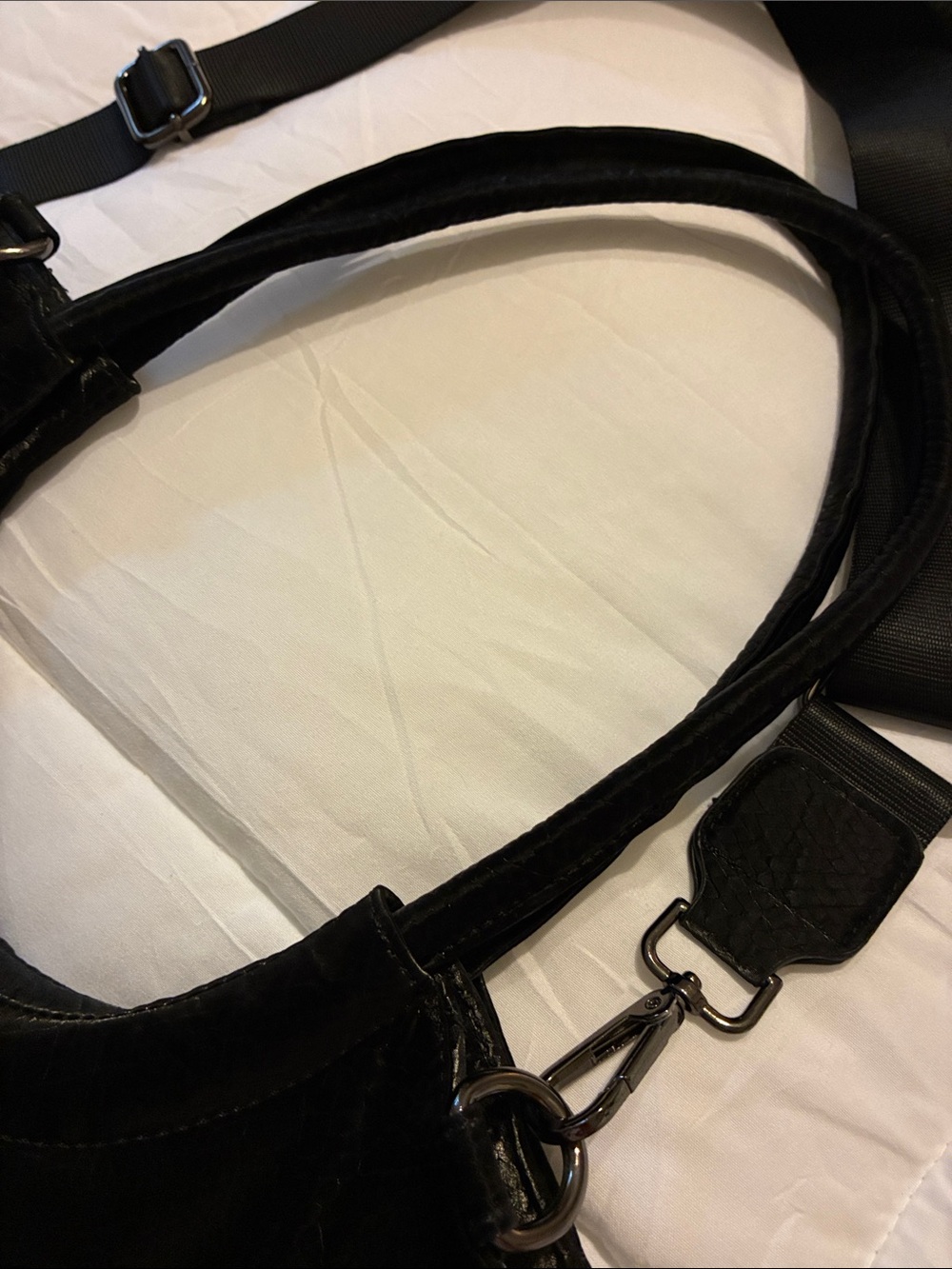 AGRIPPA Black Fringe Studded Triangle Tote Bag - Picture 4 of 5